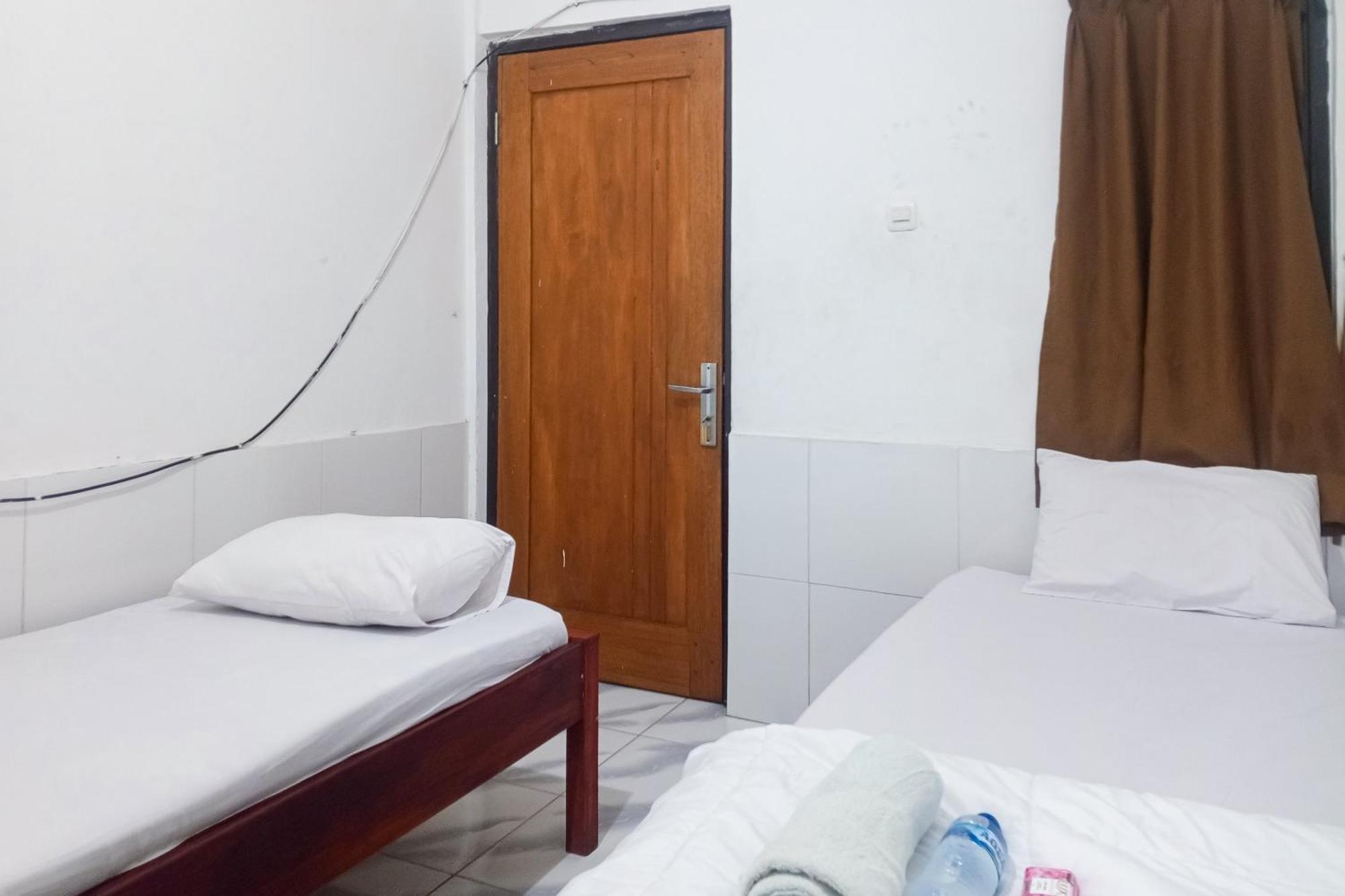 Hotel Malibu Syariah Bogor Redpartner Zewnętrze zdjęcie